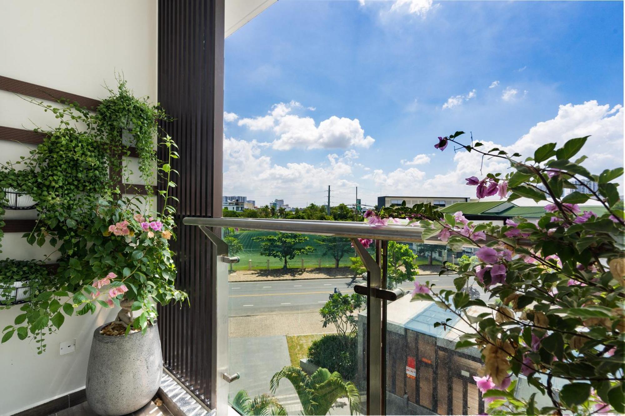 The Peak Midtown Twobedroom With Balcony 호치민 외부 사진