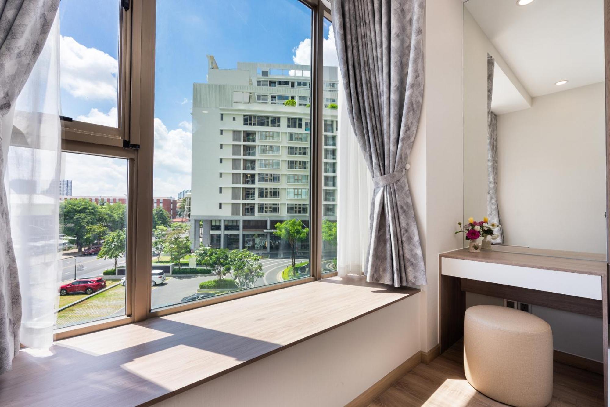 The Peak Midtown Twobedroom With Balcony 호치민 외부 사진