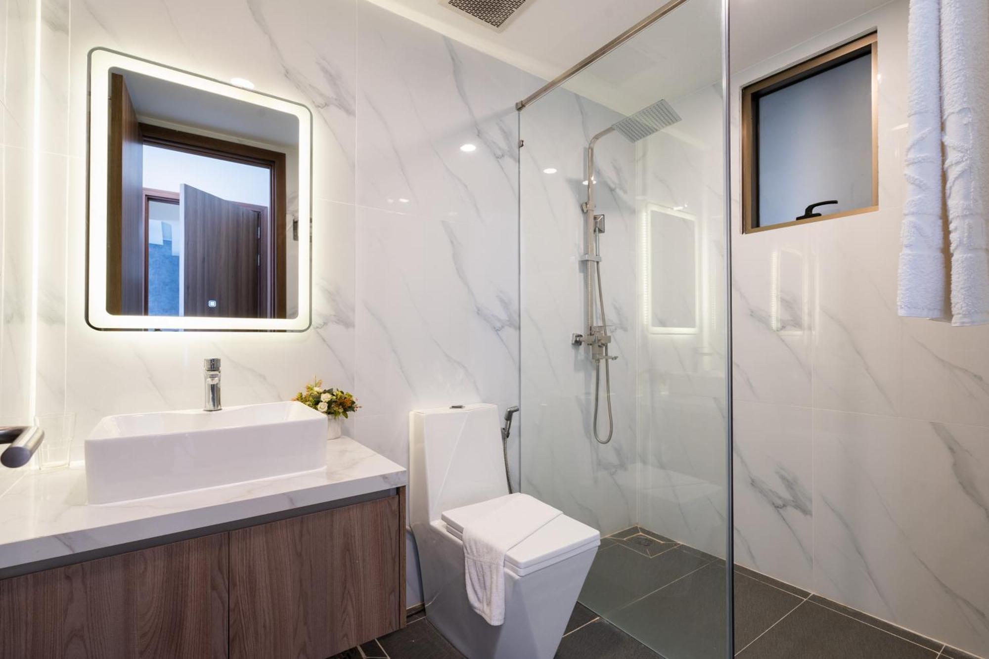 The Peak Midtown Twobedroom With Balcony 호치민 외부 사진
