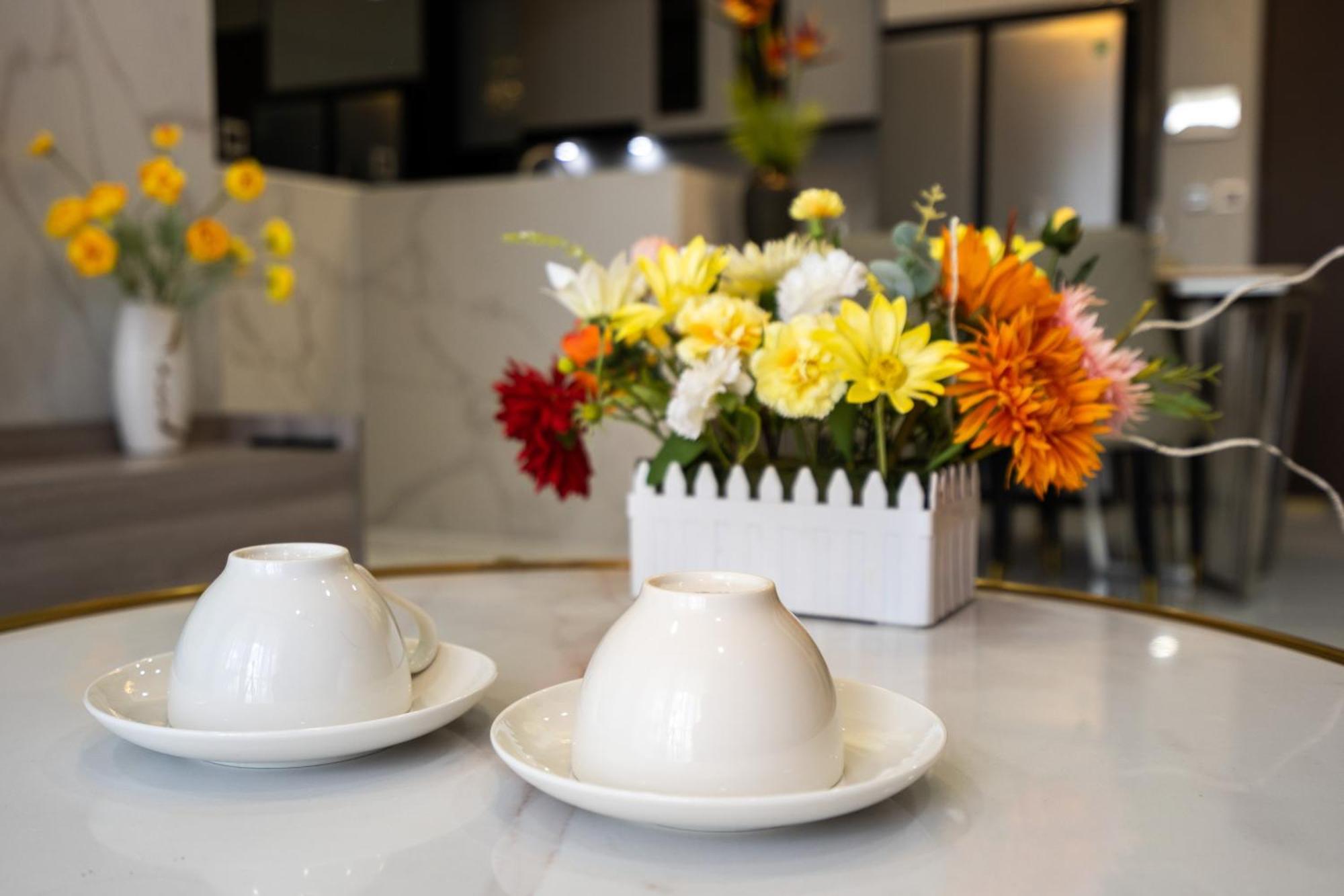 The Peak Midtown Twobedroom With Balcony 호치민 외부 사진
